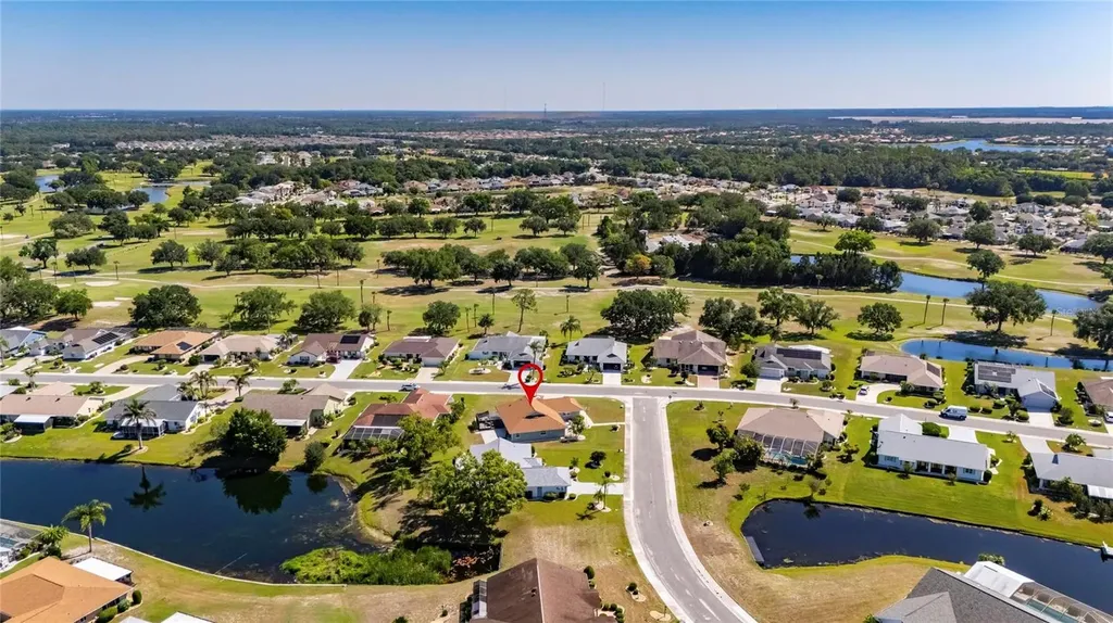 2002 E View Drive Sun City Center FL 33573