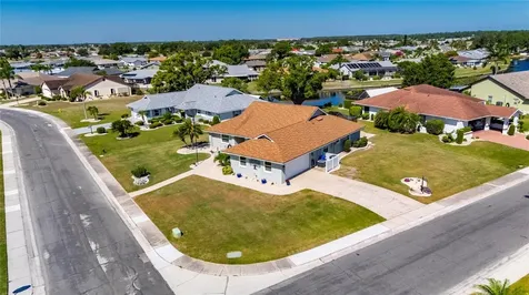 2002 E View Drive Sun City Center FL 33573
