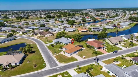 2002 E View Drive Sun City Center FL 33573