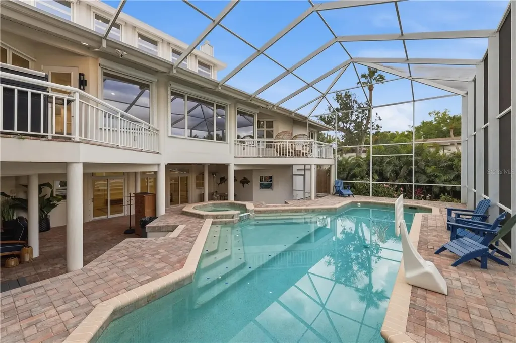 4034 Roberts Point Road Sarasota FL 34242