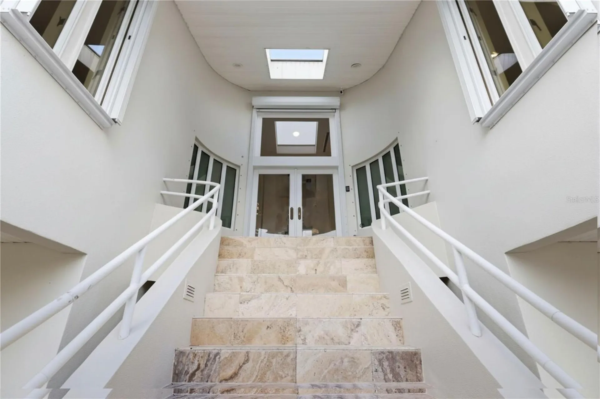 4034 Roberts Point Road Sarasota FL 34242