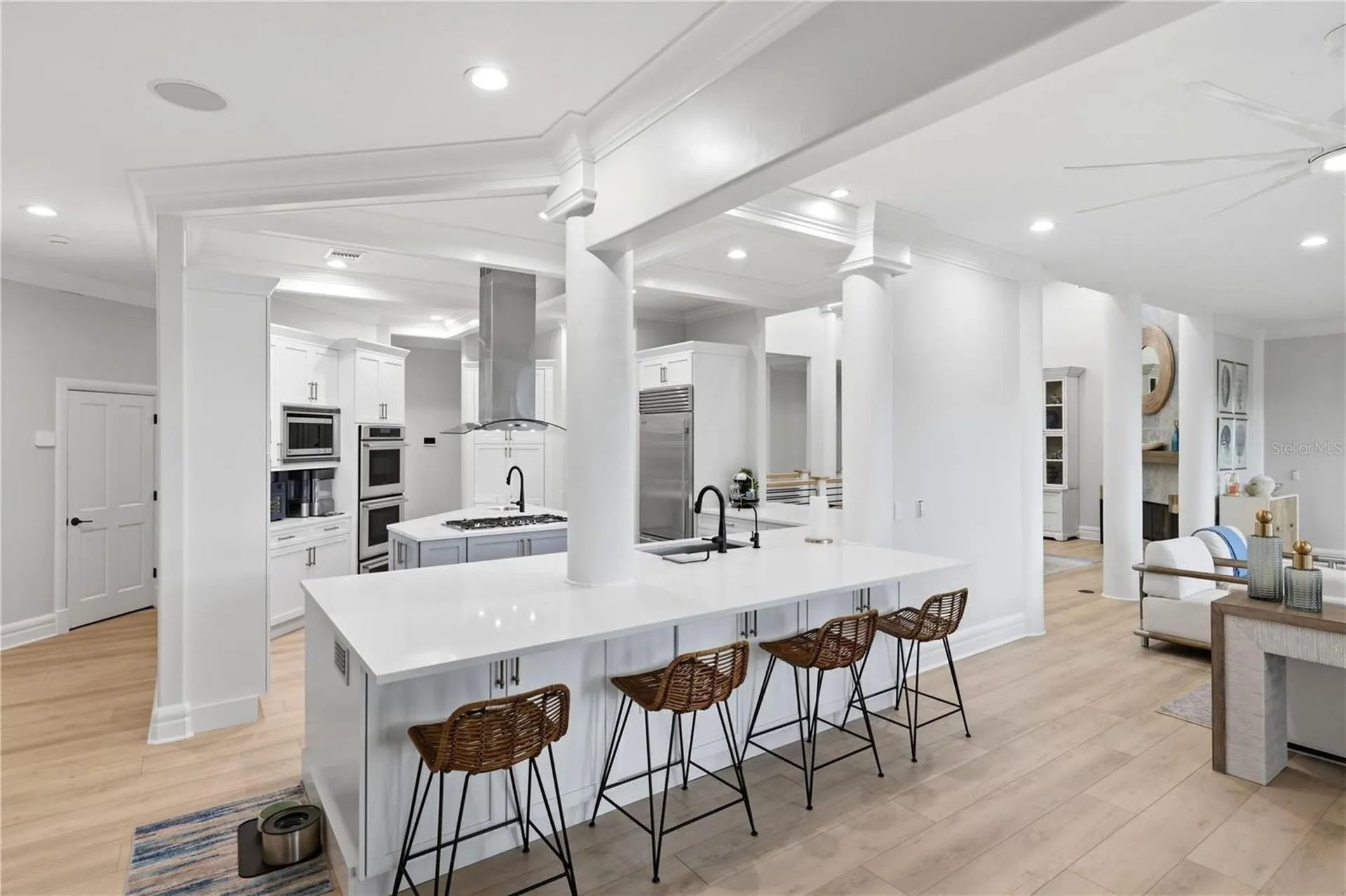 4034 Roberts Point Road Sarasota FL 34242
