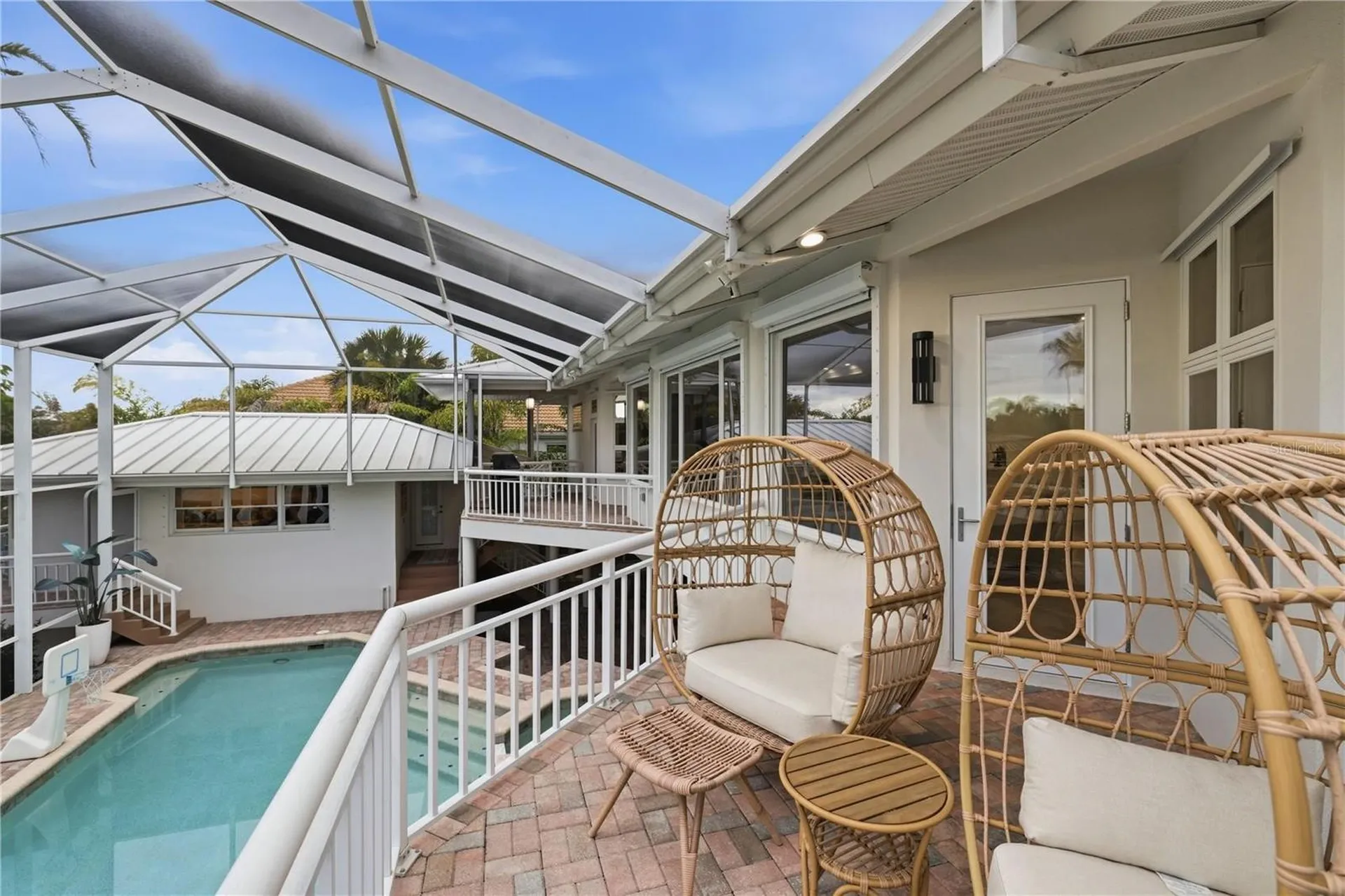 4034 Roberts Point Road Sarasota FL 34242