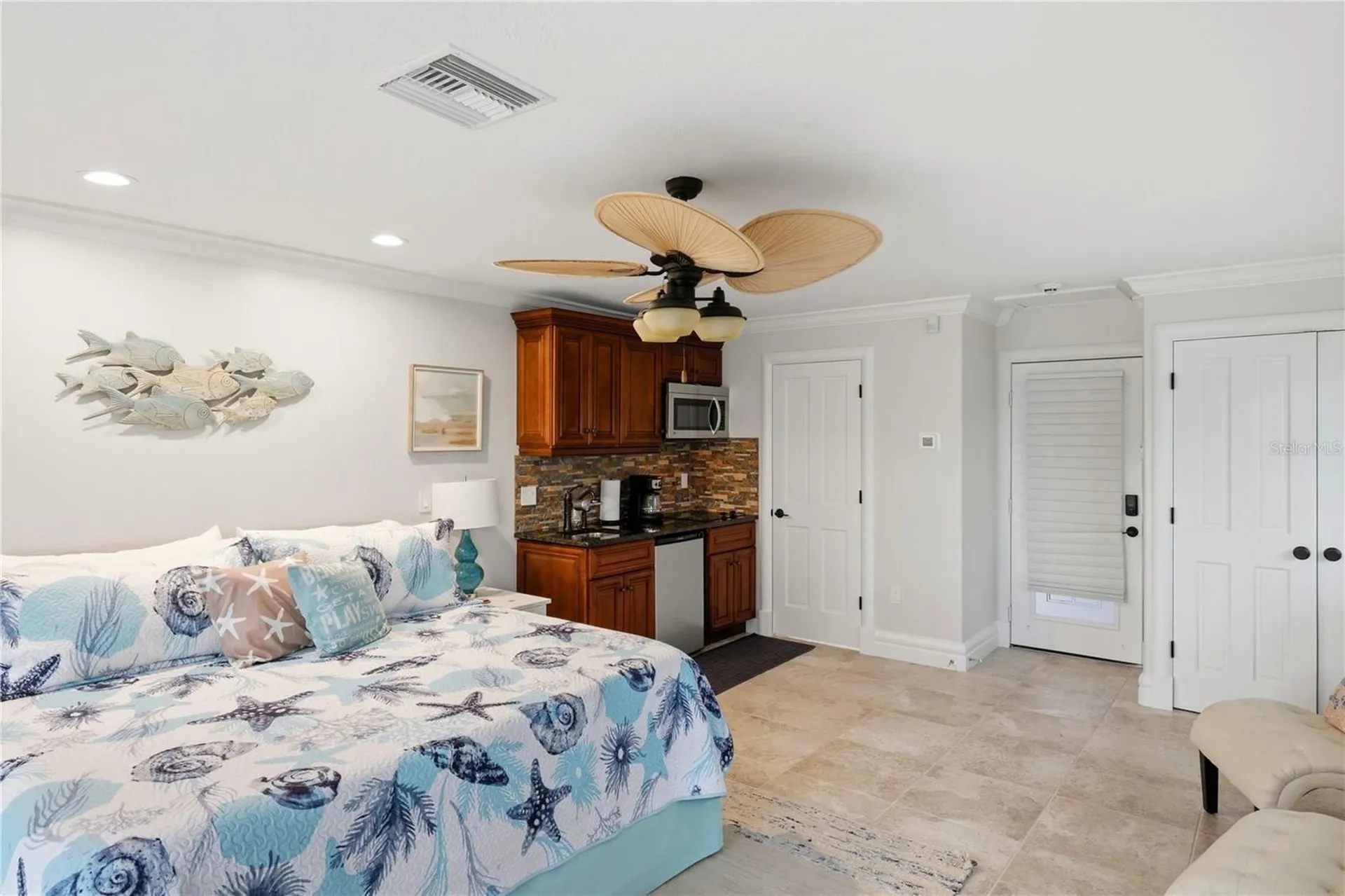 4034 Roberts Point Road Sarasota FL 34242