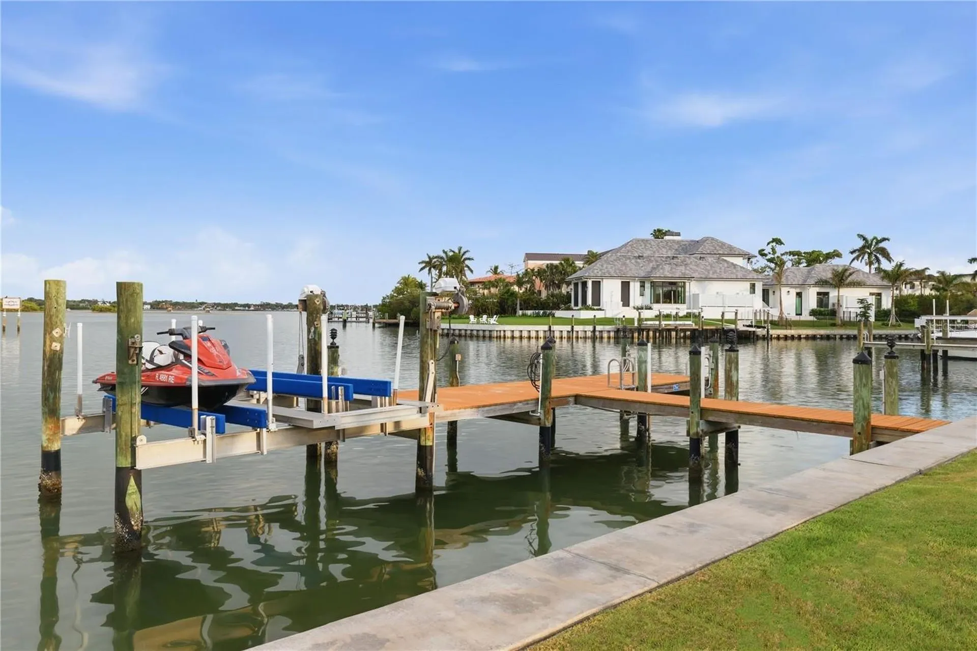 4034 Roberts Point Road Sarasota FL 34242