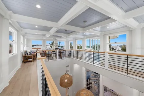4034 Roberts Point Road Sarasota FL 34242