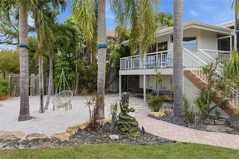 4034 Roberts Point Road Sarasota FL 34242