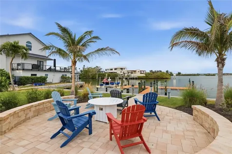 4034 Roberts Point Road Sarasota FL 34242