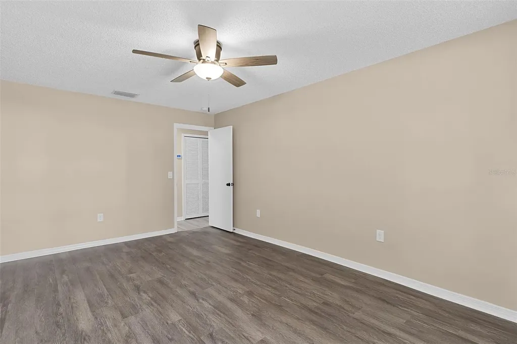 307 W Berckman Street Fruitland Park FL 34731