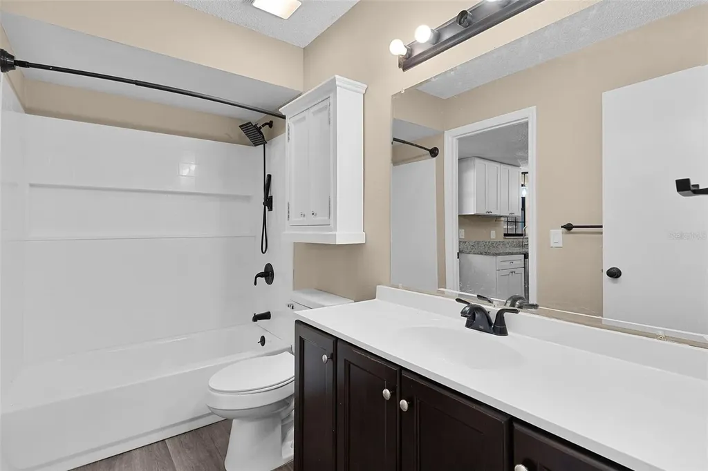 307 W Berckman Street Fruitland Park FL 34731