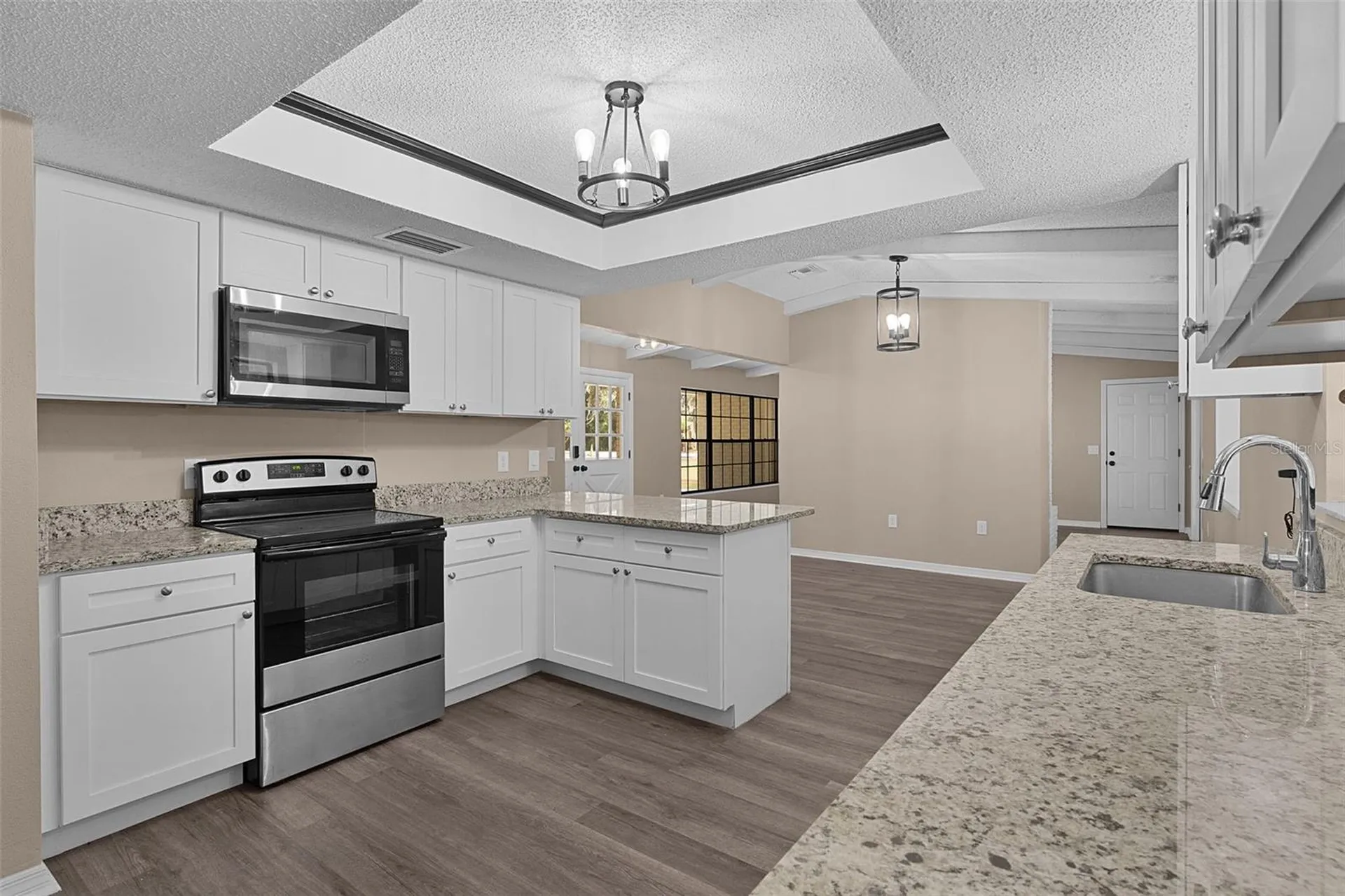 307 W Berckman Street Fruitland Park FL 34731