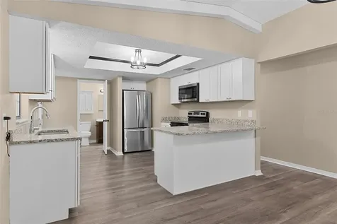 307 W Berckman Street Fruitland Park FL 34731
