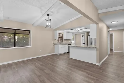 307 W Berckman Street Fruitland Park FL 34731