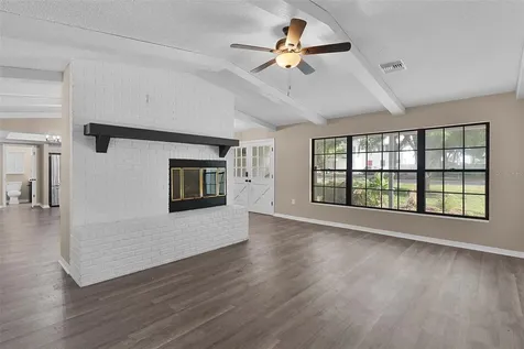 307 W Berckman Street Fruitland Park FL 34731