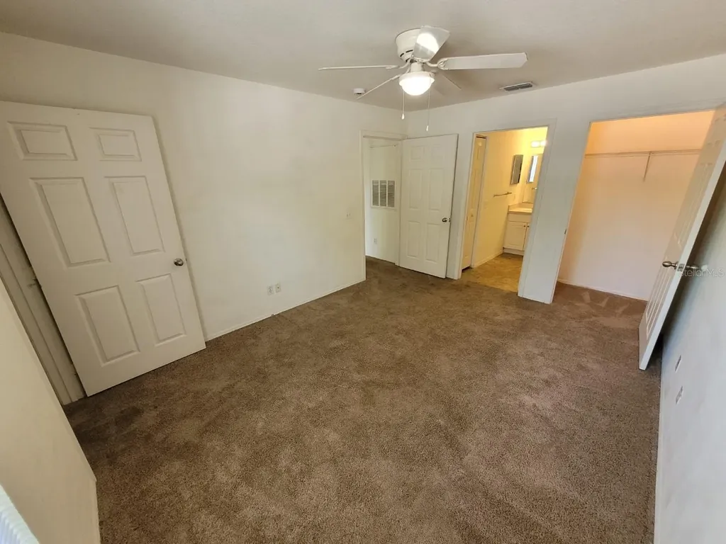 5914 Willow Ridge Drive Zephyrhills FL 33541