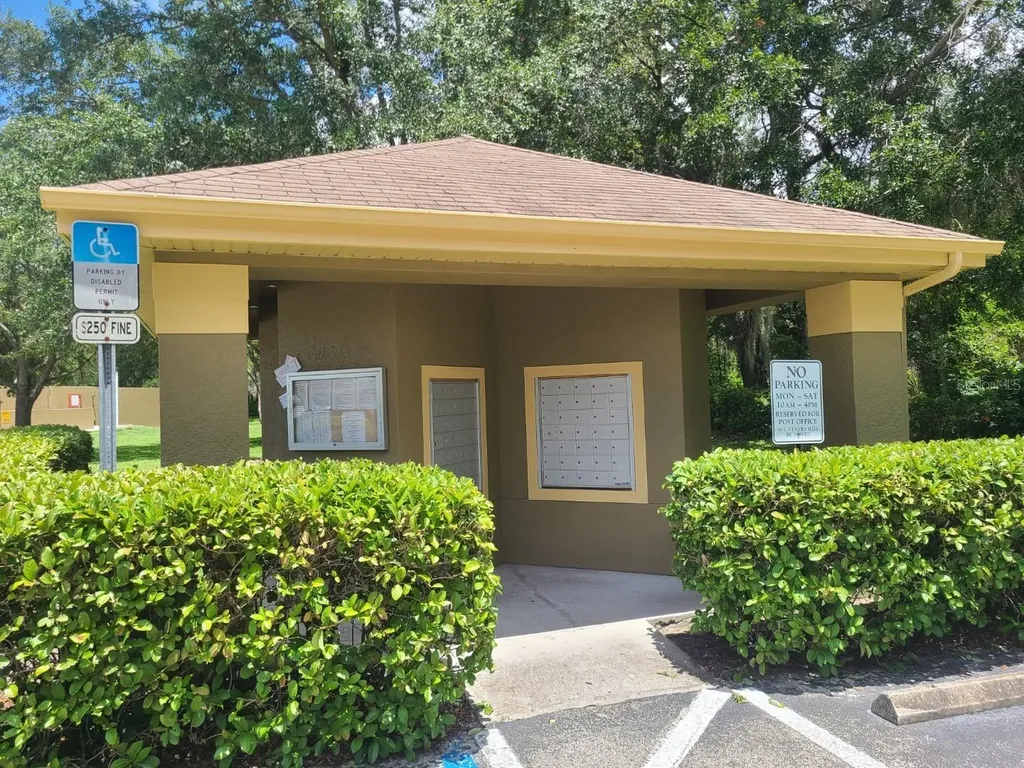 5914 Willow Ridge Drive Zephyrhills FL 33541