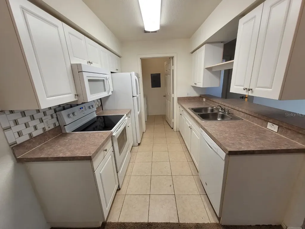 5914 Willow Ridge Drive Zephyrhills FL 33541