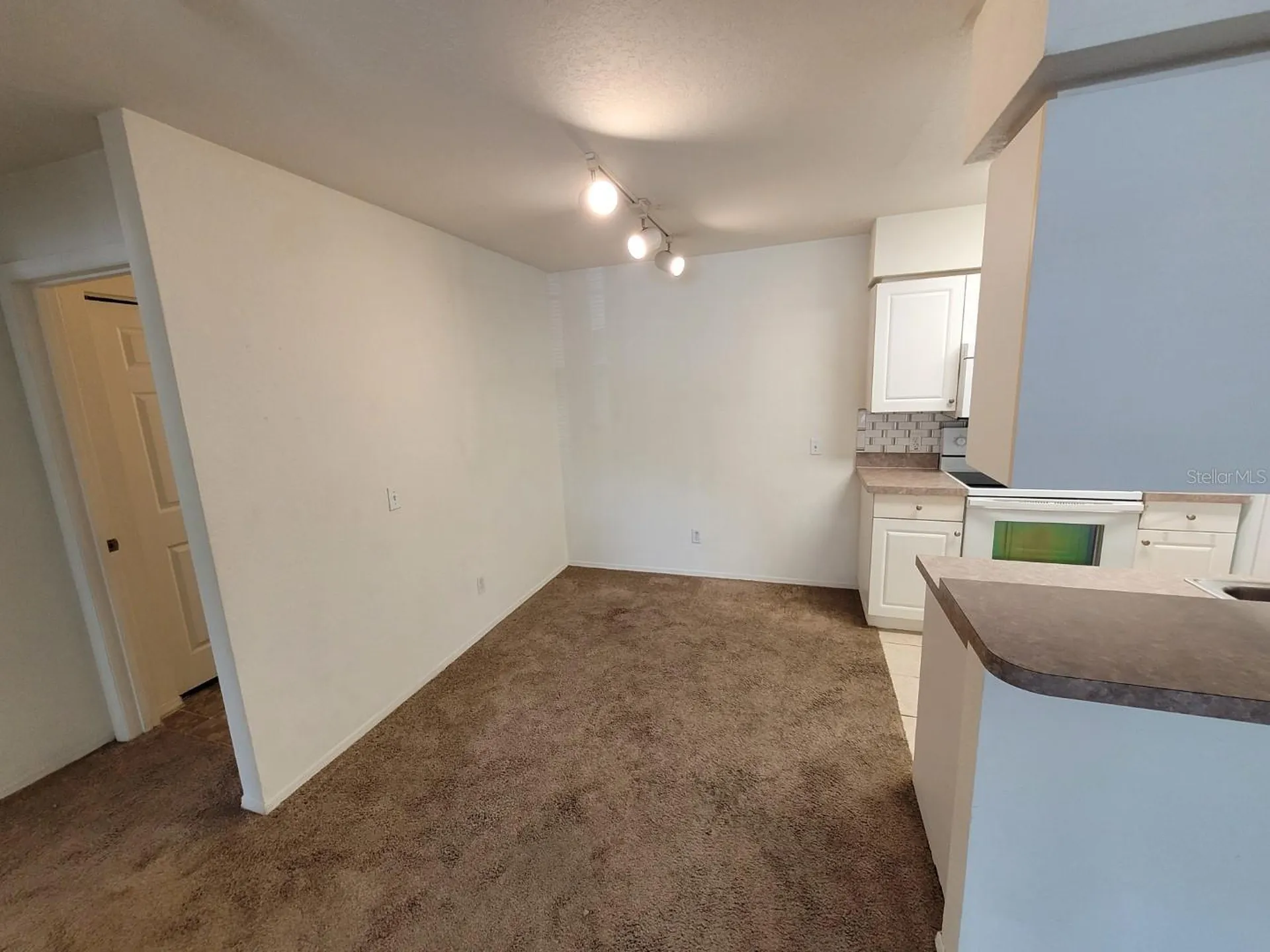 5914 Willow Ridge Drive Zephyrhills FL 33541