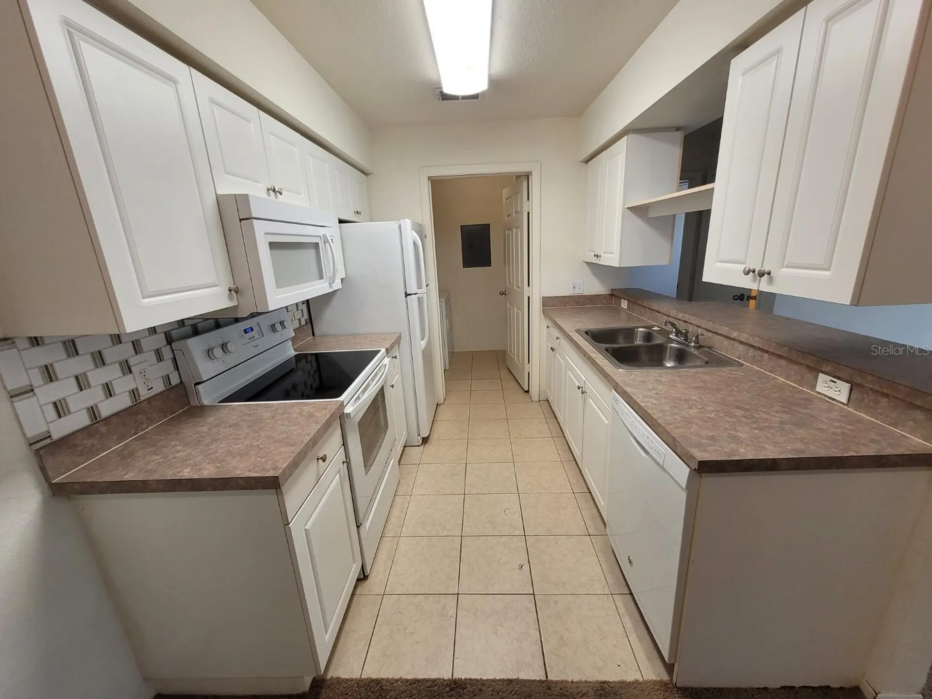 5914 Willow Ridge Drive Zephyrhills FL 33541