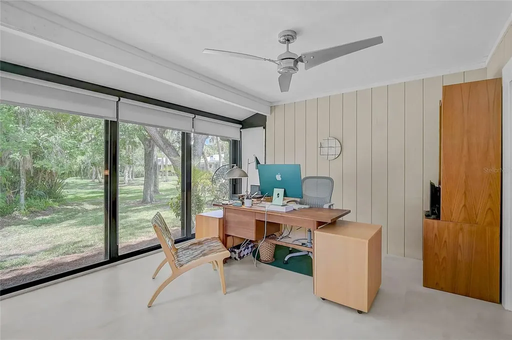 5033 Village Gardens Drive Sarasota FL 34234