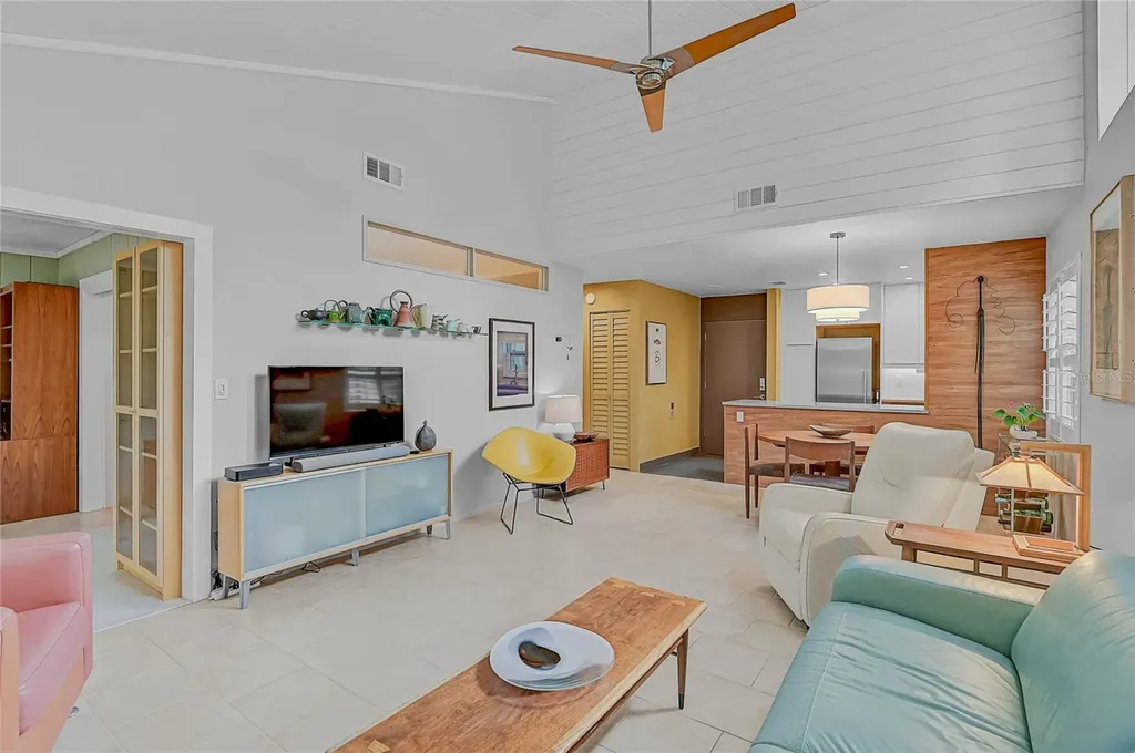 5033 Village Gardens Drive Sarasota FL 34234