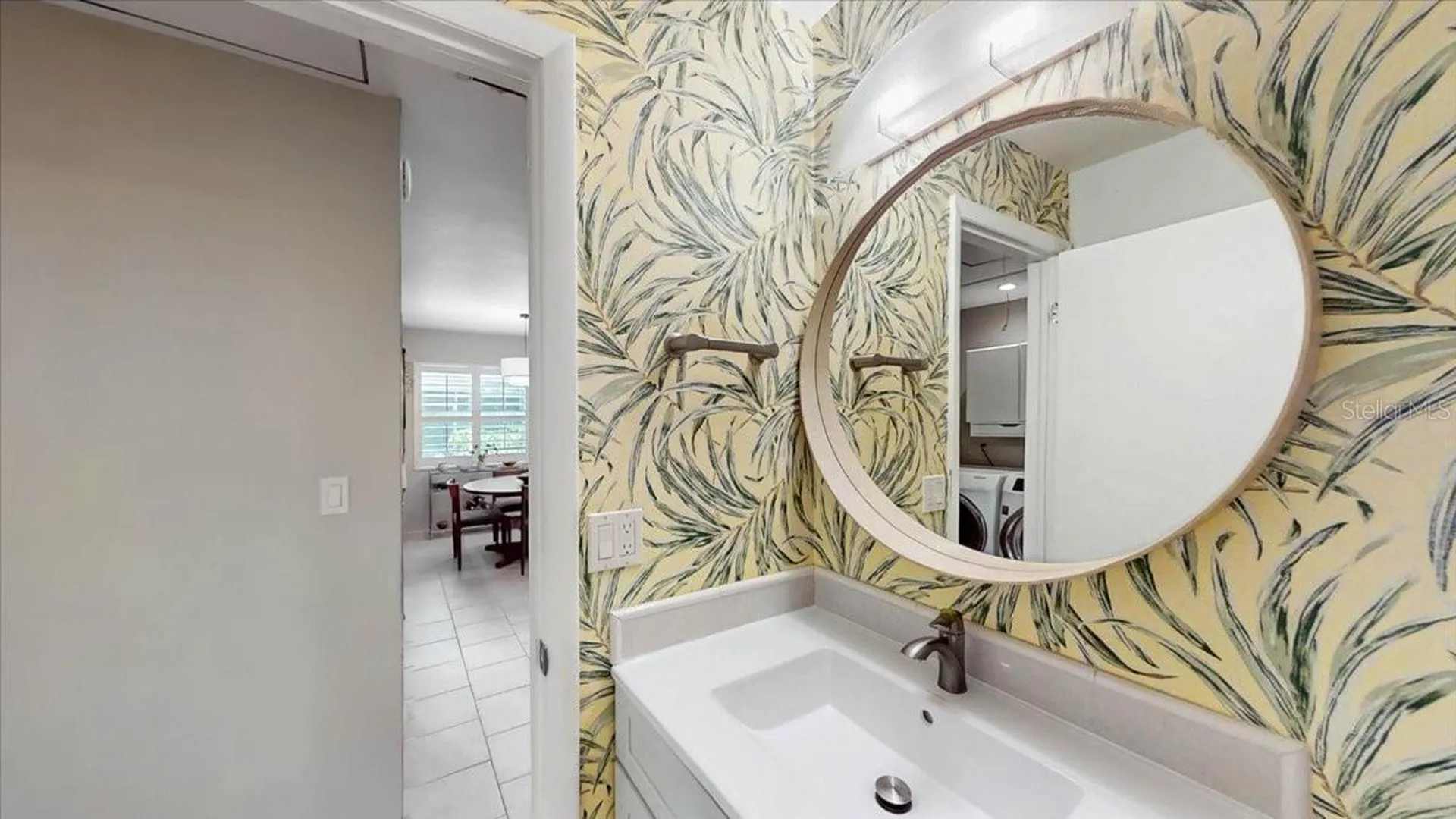 5033 Village Gardens Drive Sarasota FL 34234