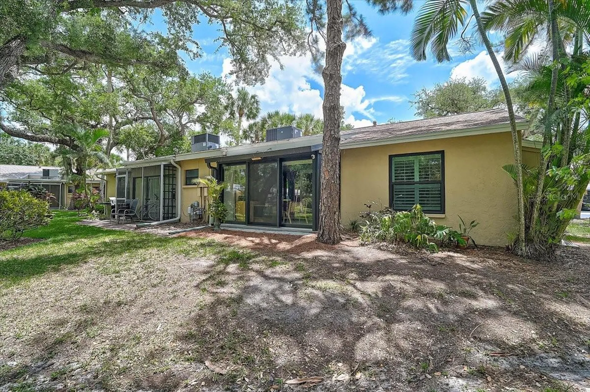 5033 Village Gardens Drive Sarasota FL 34234