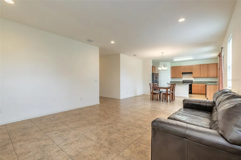 113 Gleneagle Grande Drive Daytona Beach FL 32124
