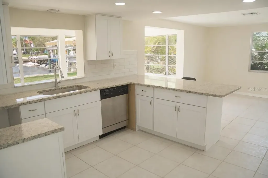 6101 Seabreeze Drive Port Richey FL 34668