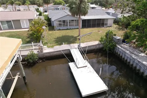 6101 Seabreeze Drive Port Richey FL 34668