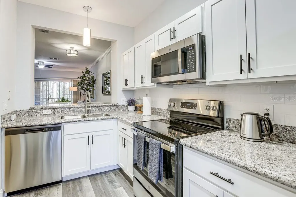 4988 NW 43rd Avenue Gainesville FL 32606
