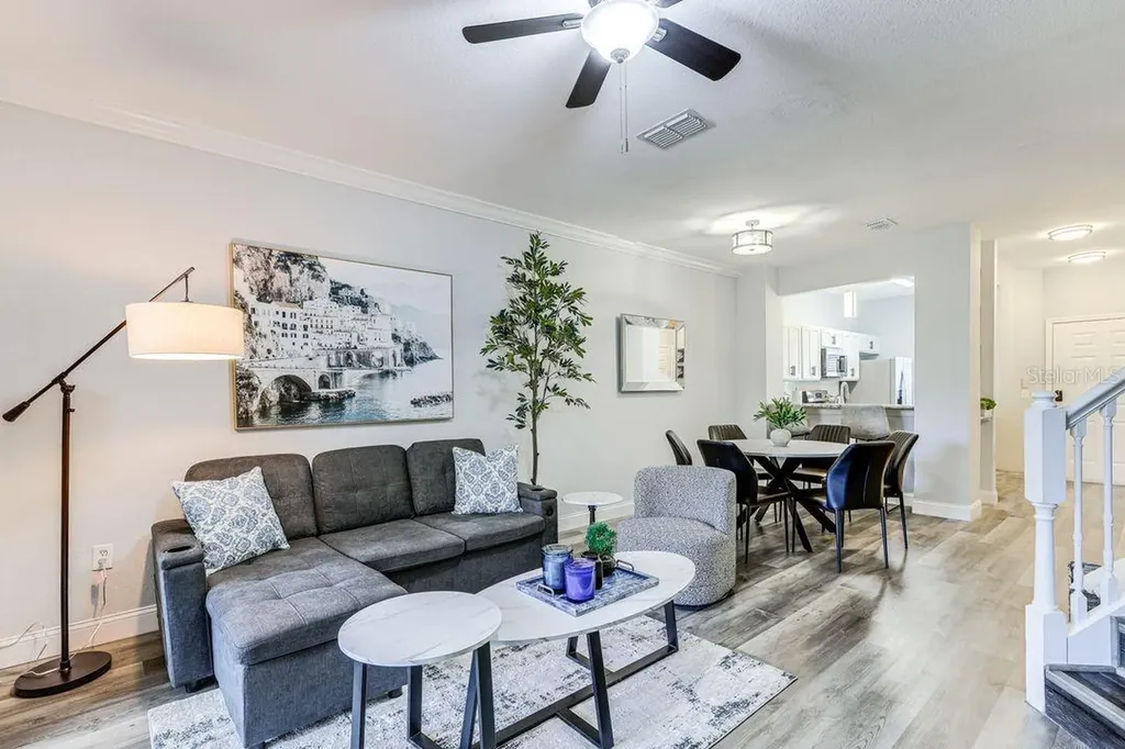 4988 NW 43rd Avenue Gainesville FL 32606