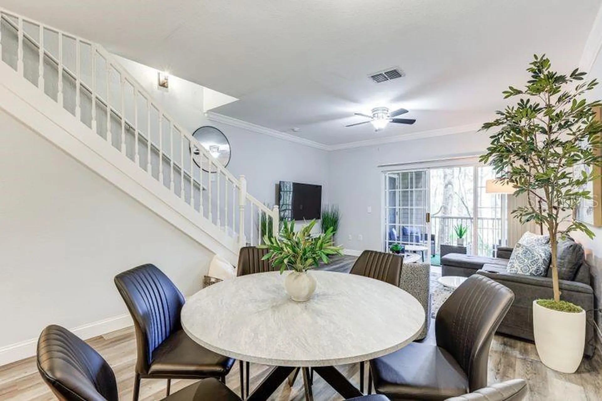 4988 NW 43rd Avenue Gainesville FL 32606
