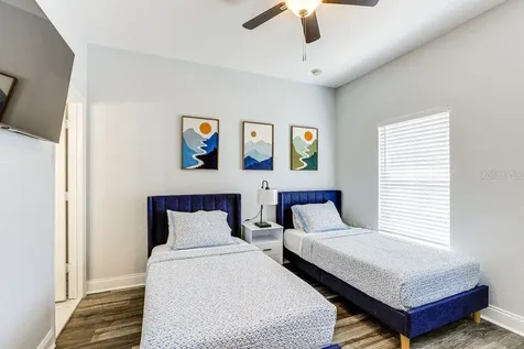 4988 NW 43rd Avenue Gainesville FL 32606