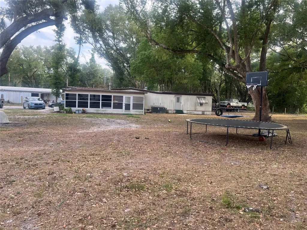 4021 Lowell Lane Zephyrhills FL 33541