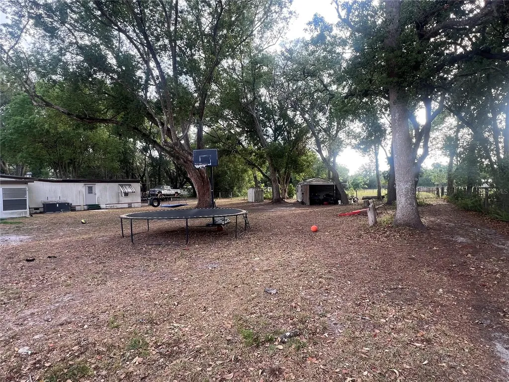 4021 Lowell Lane Zephyrhills FL 33541