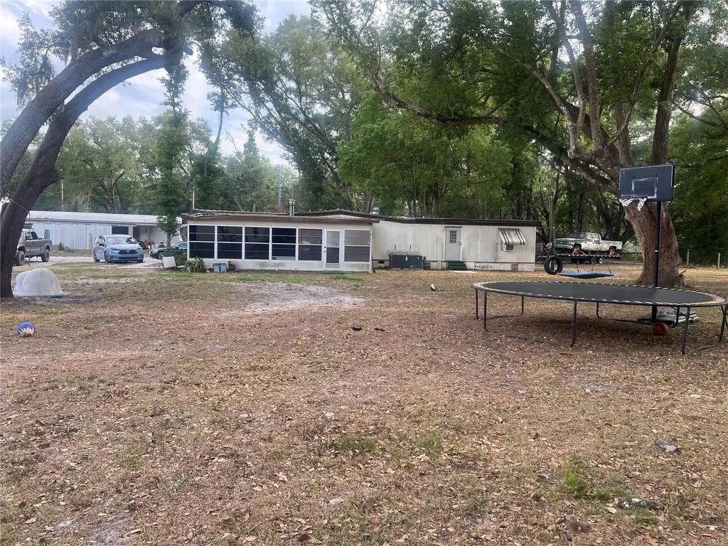 4021 Lowell Lane Zephyrhills FL 33541