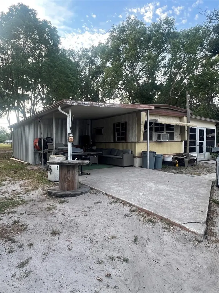 4021 Lowell Lane Zephyrhills FL 33541
