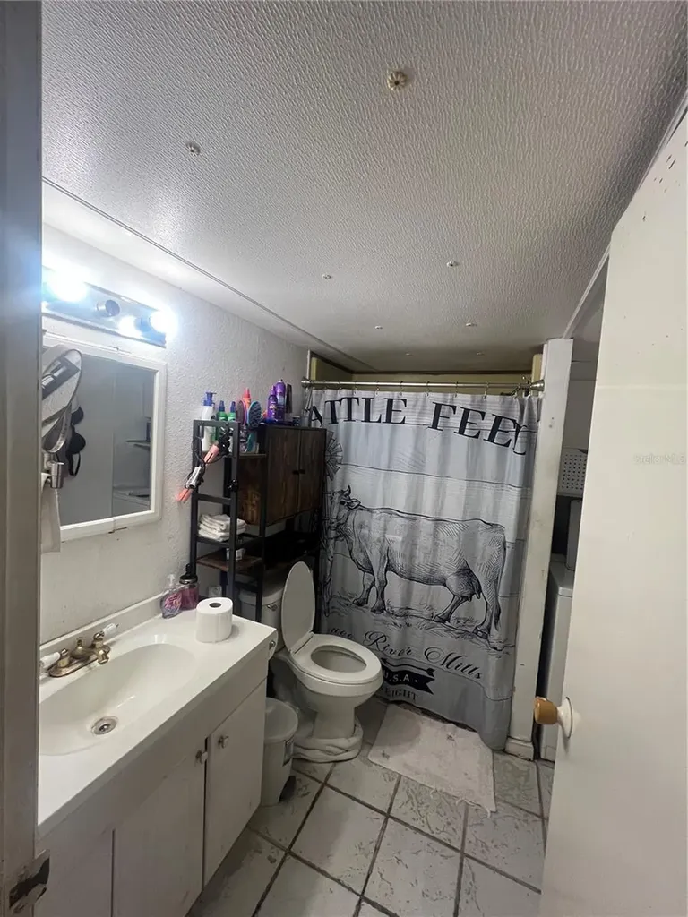 4021 Lowell Lane Zephyrhills FL 33541