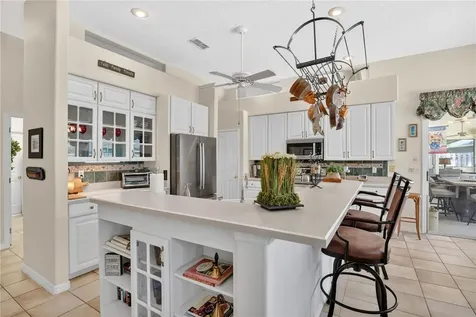 5237 Chiswick Circle Belle Isle FL 32812