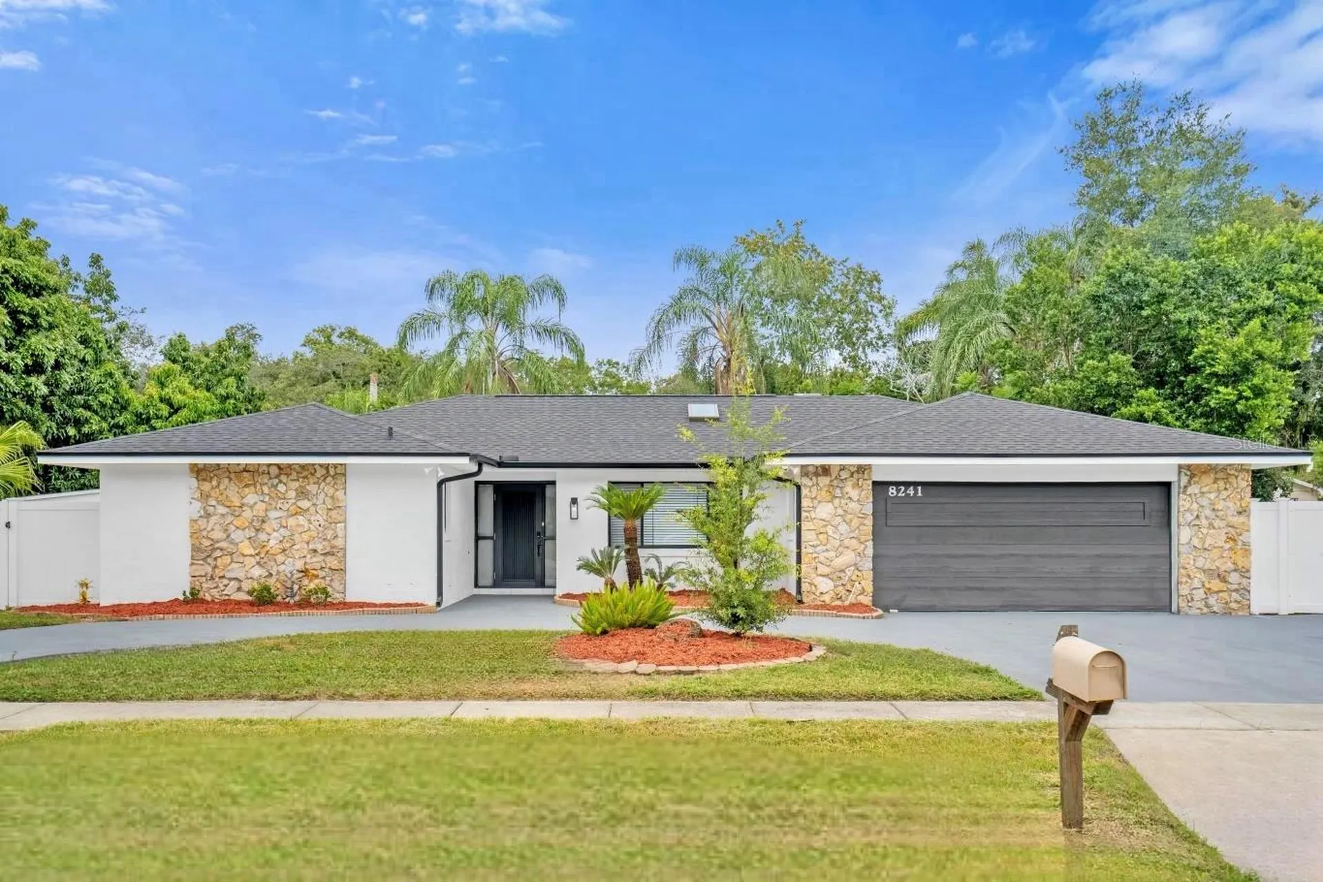 8241 Caraway Drive Orlando FL 32819