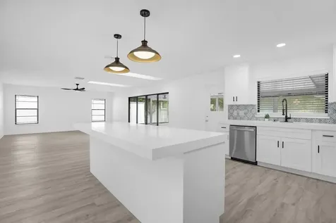 8241 Caraway Drive Orlando FL 32819