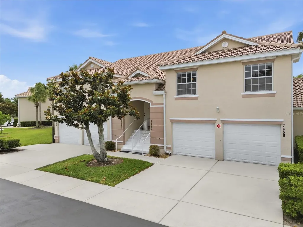 7660 Sweetbay Circle Bradenton FL 34203