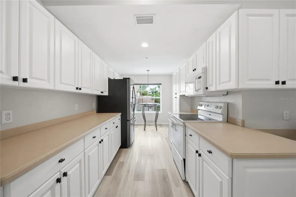 7660 Sweetbay Circle Bradenton FL 34203