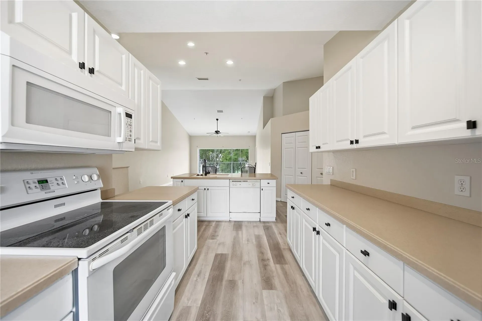 7660 Sweetbay Circle Bradenton FL 34203