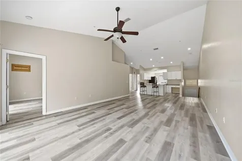 7660 Sweetbay Circle Bradenton FL 34203