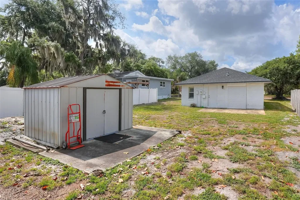 1840 Bruce Street Lakeland FL 33801