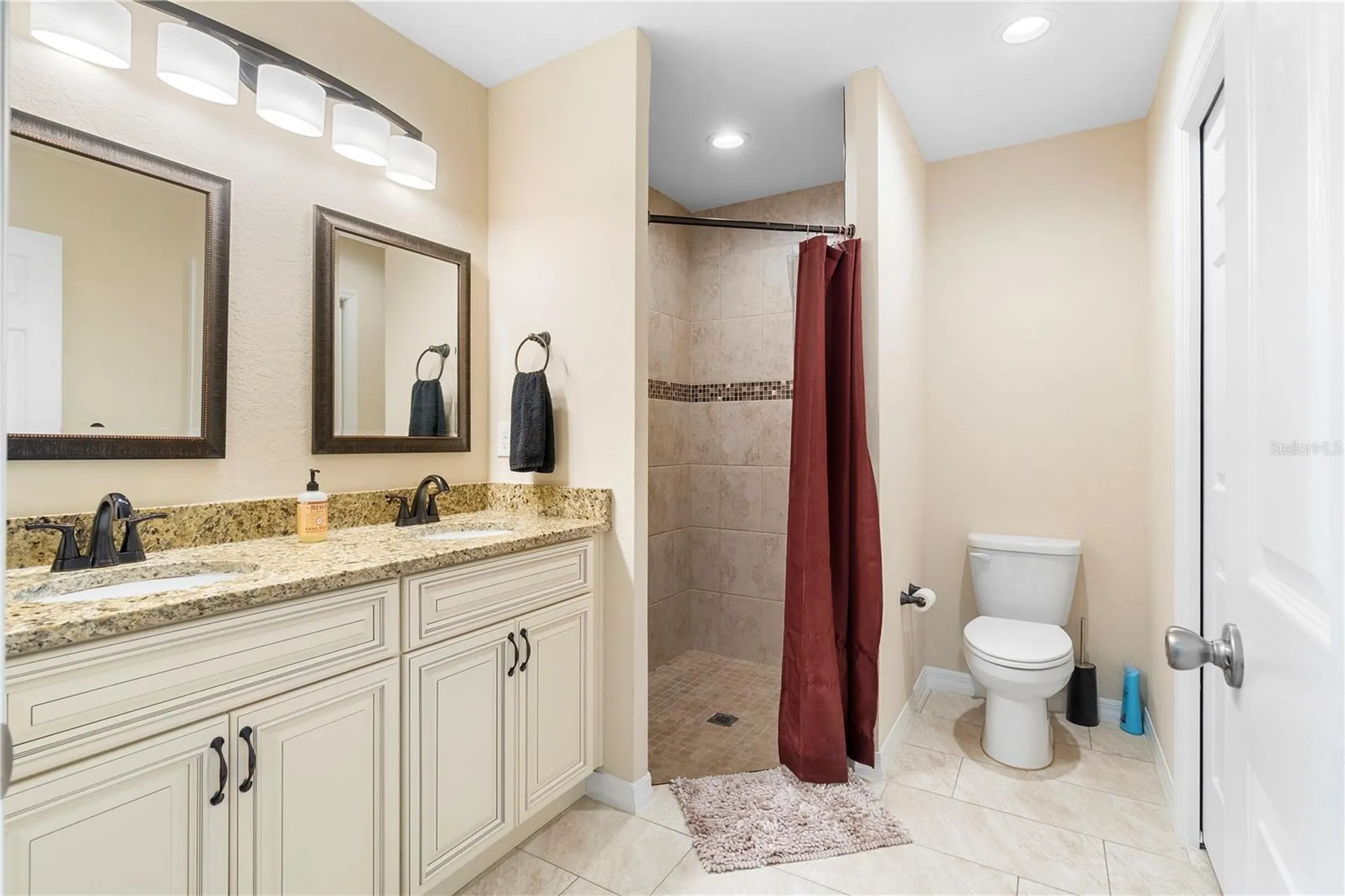 391 Marion Oaks Pass Ocala FL 34473