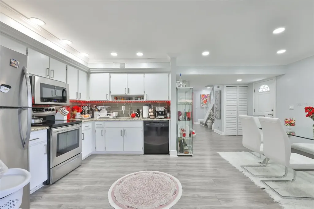 1865 Clearbrooke Drive Clearwater FL 33760