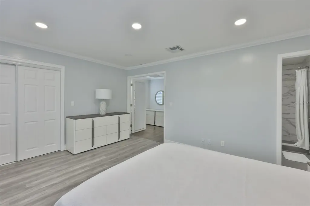 1865 Clearbrooke Drive Clearwater FL 33760